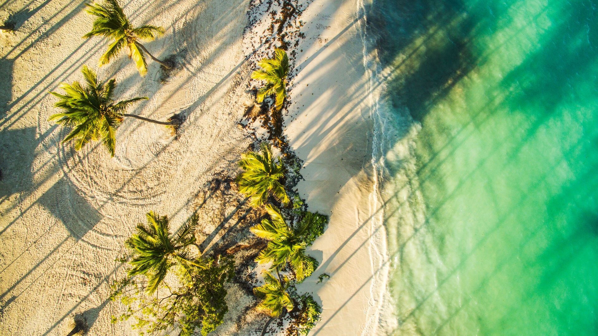 The Palms Hotel - 2=1 - Upg. Deluxezimmer seitl. Meerblick