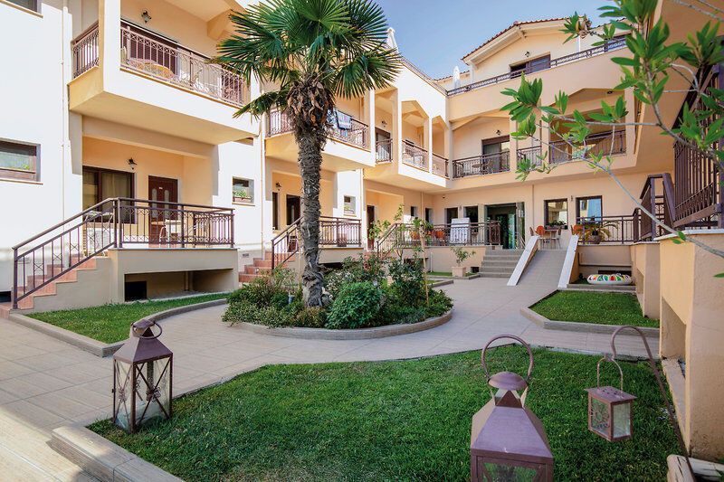 Hotel Mediterranean - 10=7 - HolidayCheck Award 2025 - Upg. DZ seitl. Meerblick - AI