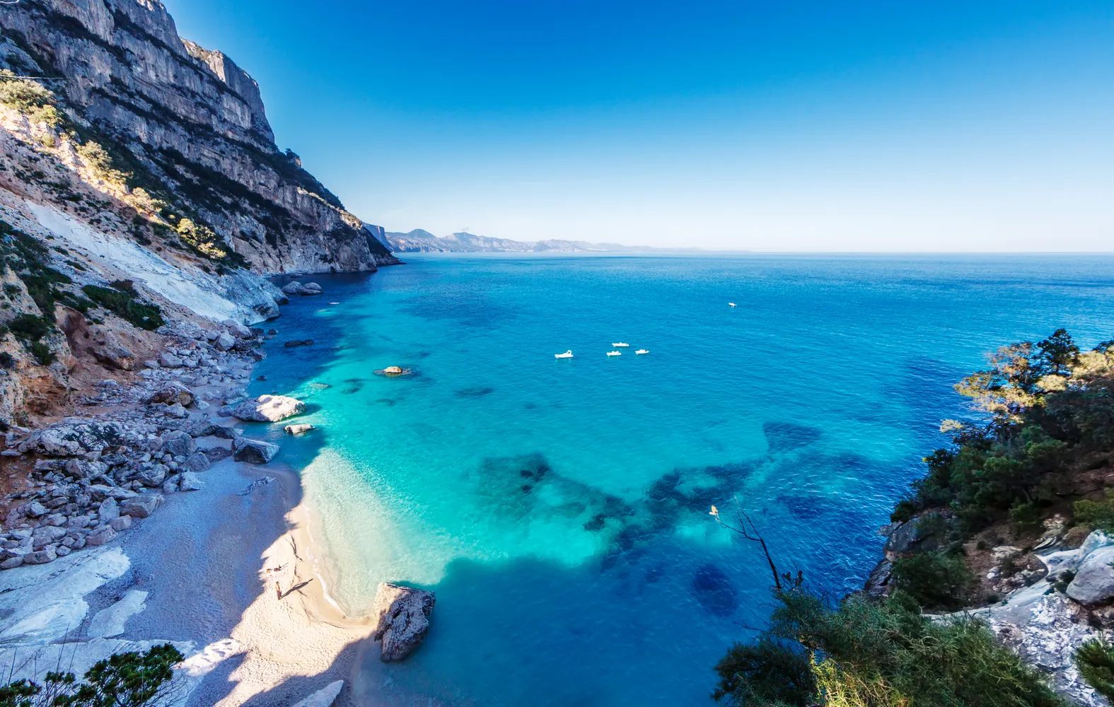 Cala Goloritzé an der Ostküste Sardiniens