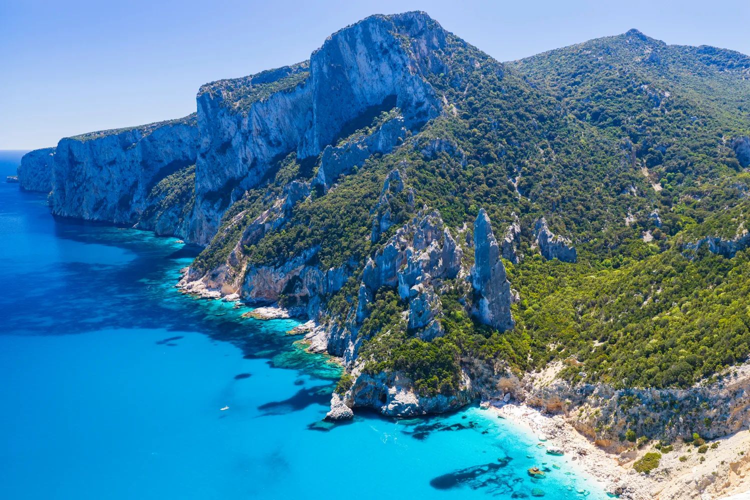Wilde Kalksteinküste am Golfo di Orosei