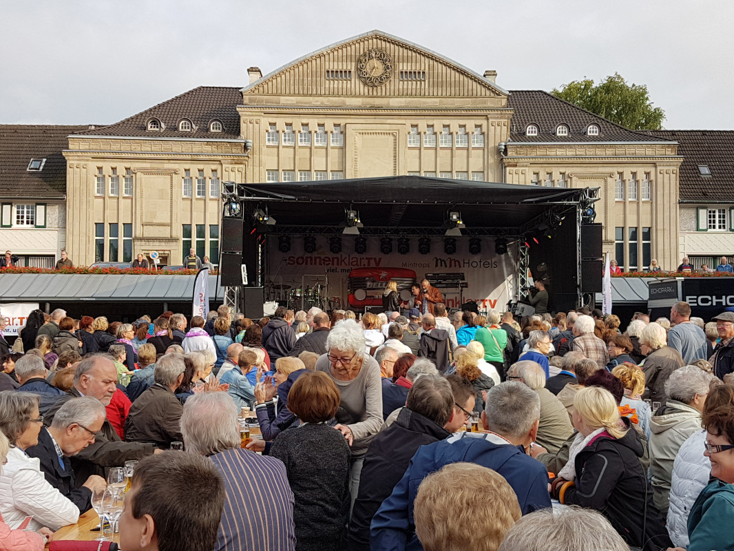 original_sonnenklar-gelsenkirchen-buer-sonnenklartv--sommerparty-2017-margarethenhoehe-3