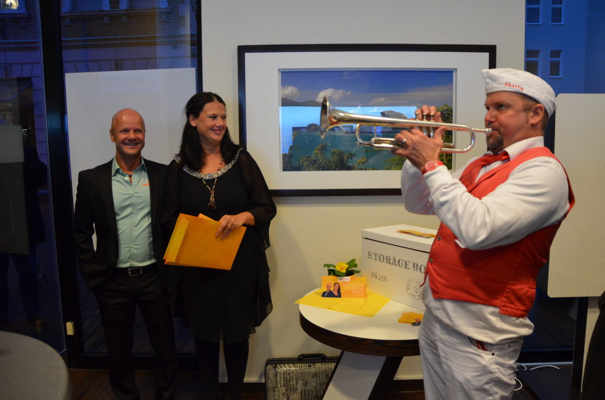 original_eroeffnungsfeier-sonnenklar-reisebuero-gelsenkirchen-buer-sonja-schulz-andre-schulz-2