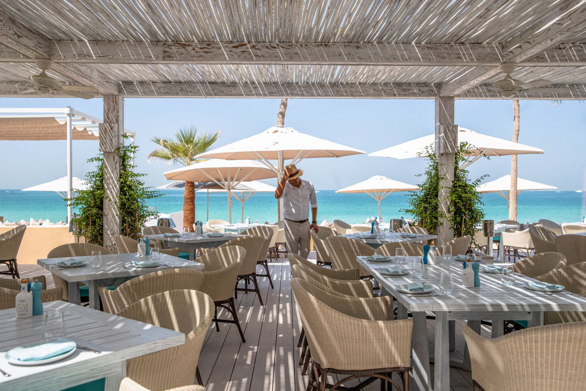 original_Medium_resolution_150dpi-Jumeirah_Mina_A_Salam_-_Shimmers_-_Colleague