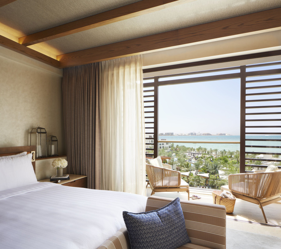 original_Medium_resolution_150dpi-Jumeirah_Al_Naseem_-_Ocean_Suite_-_Bedroom