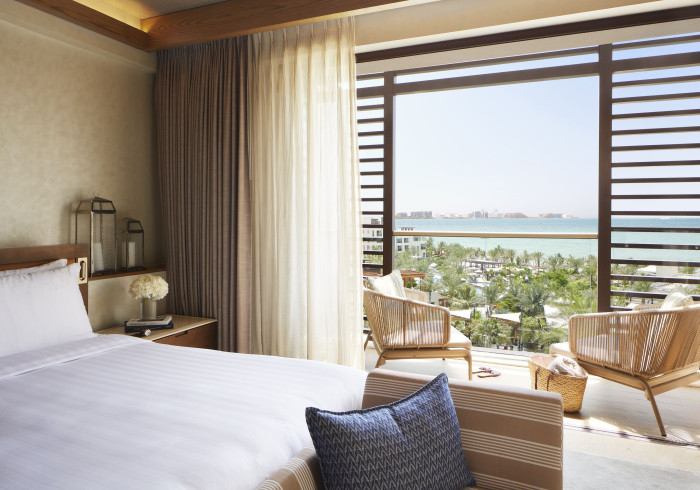 Medium_resolution_150dpi-Jumeirah_Al_Naseem_-_Ocean_Suite_-_Bedroom