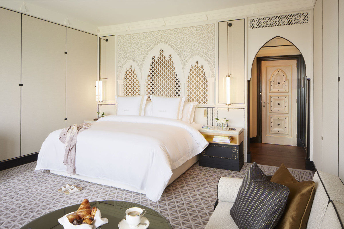 original_Medium_resolution_150dpi-Jumeirah_Mina_A_Salam_-_Deluxe_Room_-_Bedroom_1