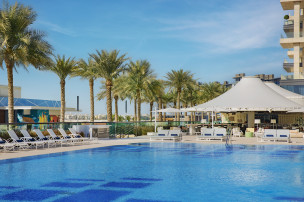 original Marriott Resort Palm Jumeirah Pool 1