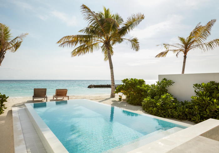 Olhuveli_BeachSuitePool_0102