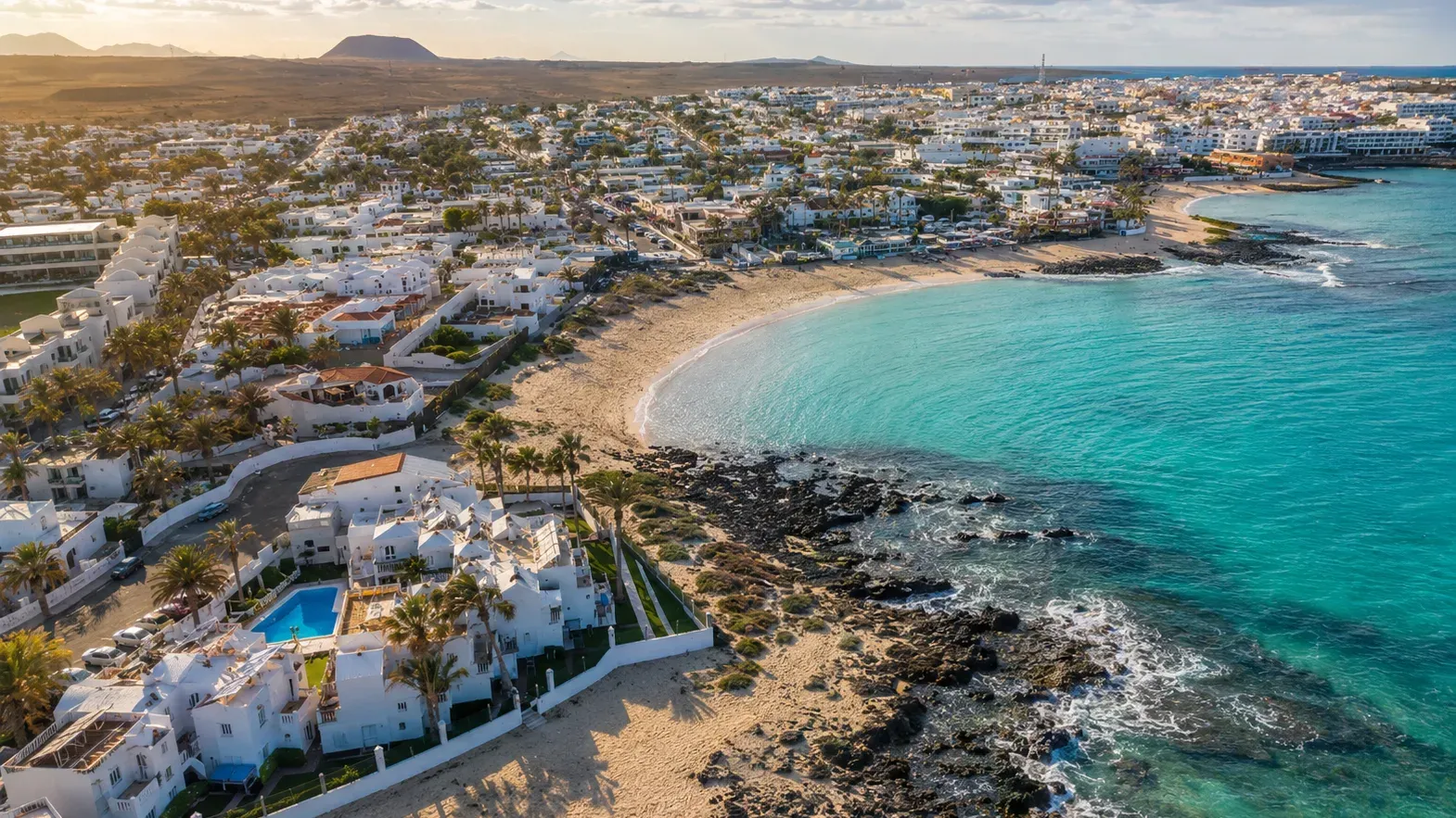 Corralejo – Dünen, Fähren und Ausgehmeile