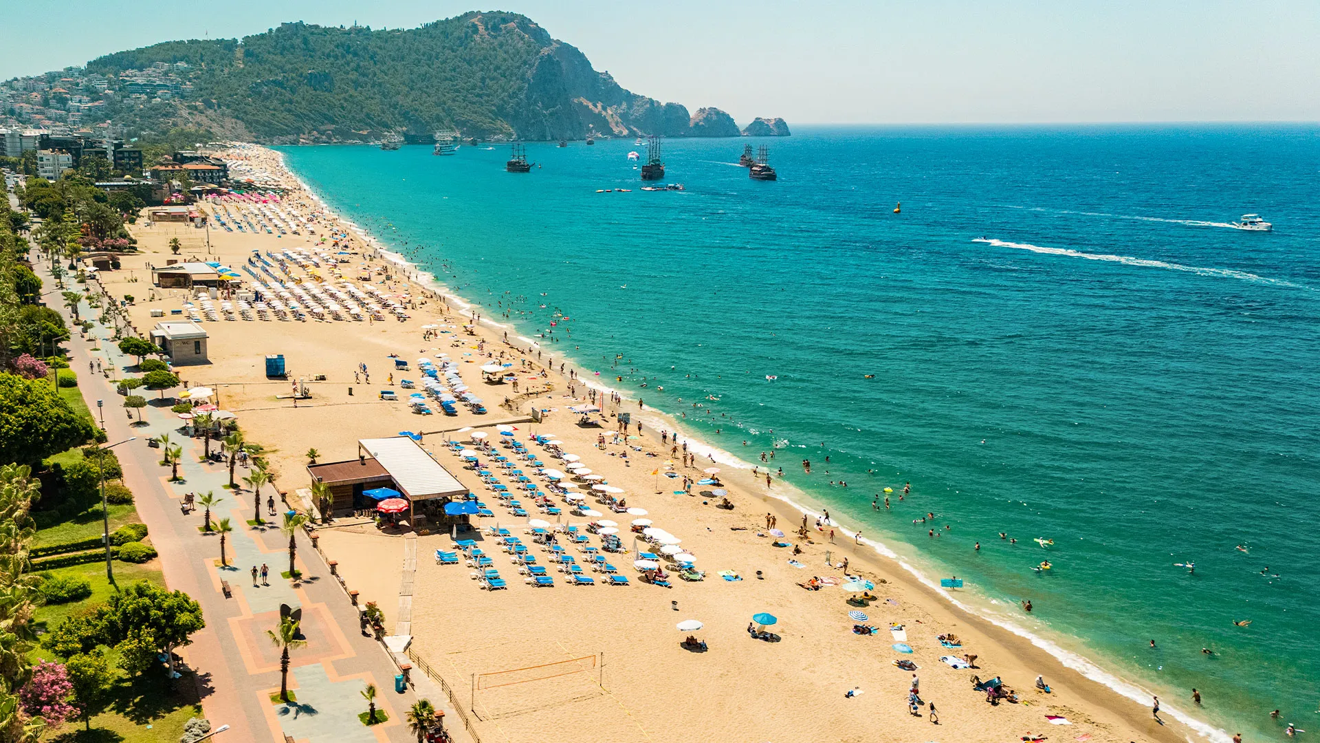 Kleopatra Beach