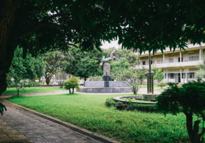 Tuol-Sleng1