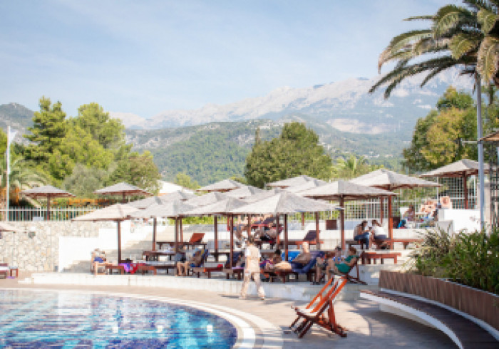 slovenska_plaza__pool_