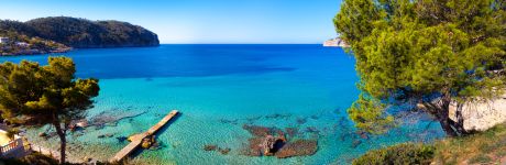 idyllischer-meerblick-auf-mallorca-spanien